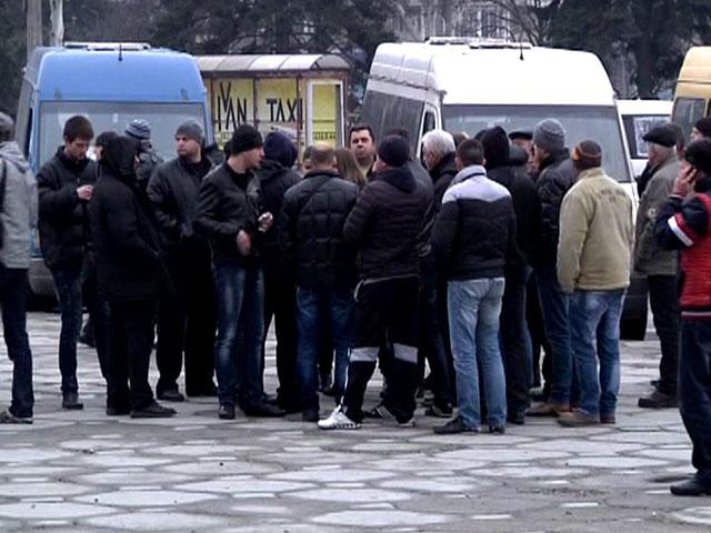 У Запоріжжі повстали водії маршруток — відмовляються платити відкат