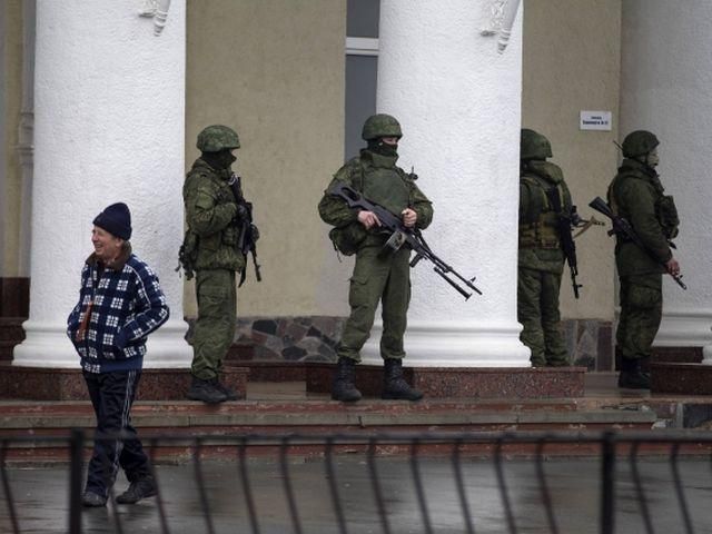 До охорони важливих об'єктів у Криму залучені військовослужбовці ЧФ РФ, — Аксьонов 