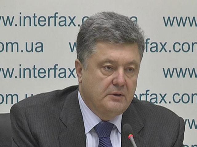 Украина должна гарантировать безопасность крымчан, - Порошенко