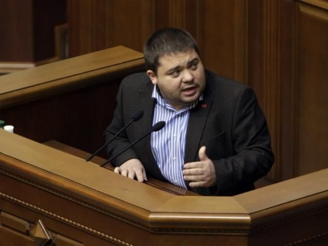 Рада розглядатиме питання, які становлять "державну таємницю", — Карпунцов Рада розглядатиме питання, які становлять "державну таємницю", — Карпунцов