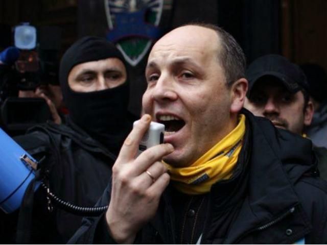 Военкоматы вызывают тех людей, которые сейчас необходимы Минобороны, — Парубий Военкоматы вызывают тех людей, которые сейчас необходимы Минобороны, — Парубий