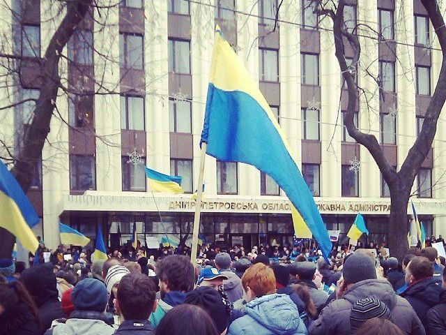 У Дніпропетровську протестують проти російського вторгнення У Дніпропетровську протестують проти російського вторгнення