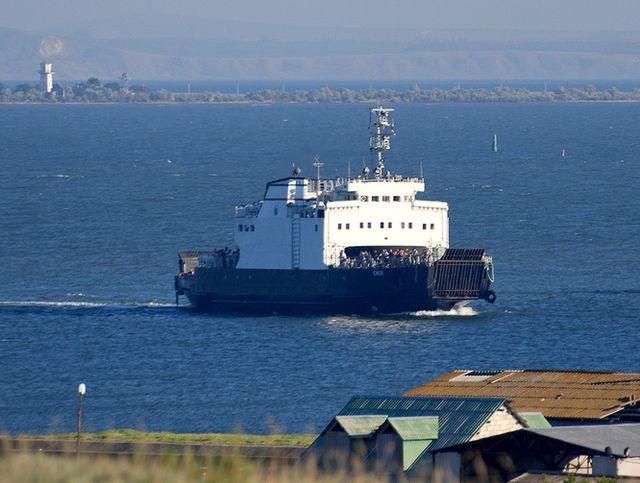 В Керчи крымские татары поддержали батальон морской пехоты ВМС Украины