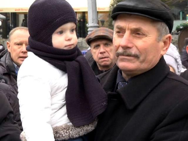 Львів'яни готові прийняти сім’ї військових з Криму