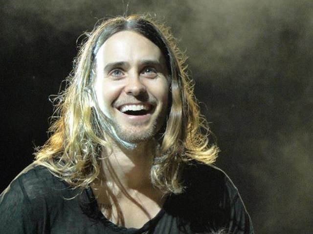 Во время церемонии "Оскар", актер Джаред Лето поддержал украинцев Во время церемонии "Оскар", актер Джаред Лето поддержал украинцев