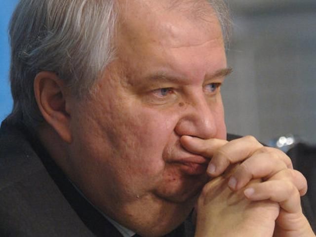 Совет Федерации просит Путина отозвать российского посла из США Совет Федерации просит Путина отозвать российского посла из США