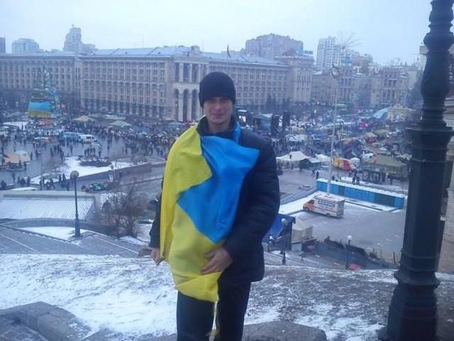 К Небесной сотне присоединился еще один активист (Фото) К Небесной сотне присоединился еще один активист (Фото)