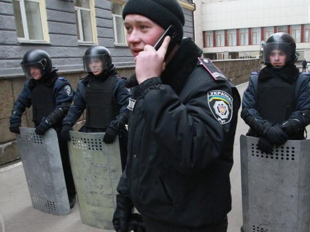 Милиция открыла уголовное производство из-за захвата Донецкого облсовета