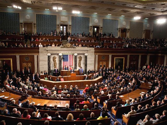 США думает о введении финансовых санкций в отношении России США думает о введении финансовых санкций в отношении России