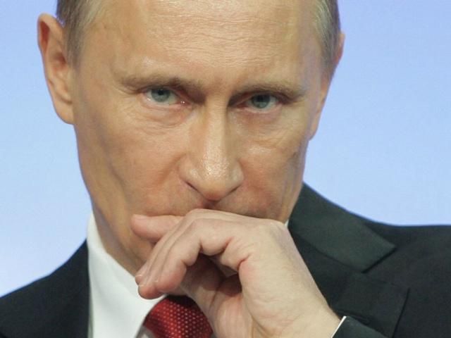 Путін назвав армії Росії та України друзями Путін назвав армії Росії та України друзями