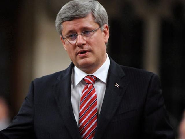 Канада призупиняє військову співпрацю з РФ Канада призупиняє військову співпрацю з РФ