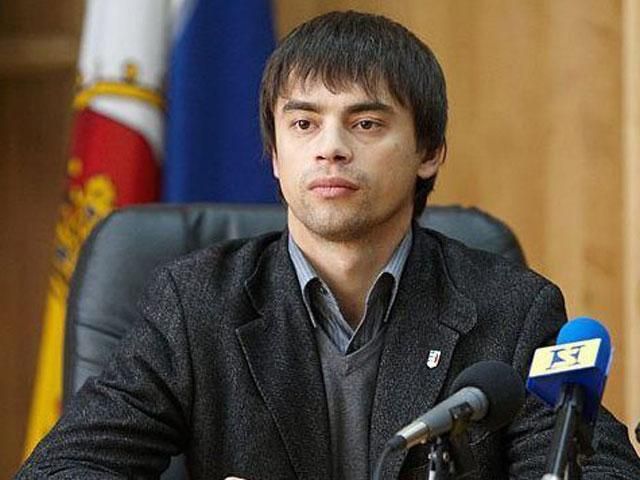 В Ужгороде с ножом напали на и.о. мэра