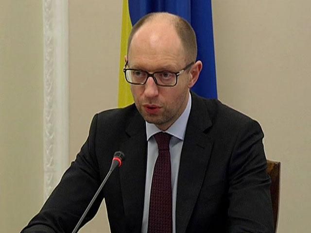 То, что происходит в Крыму, грозит всему миру, - Яценюк То, что происходит в Крыму, грозит всему миру, - Яценюк