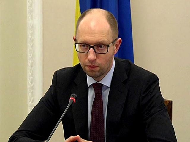 Яценюк выразил слова благодарности Вооруженным силам Украины