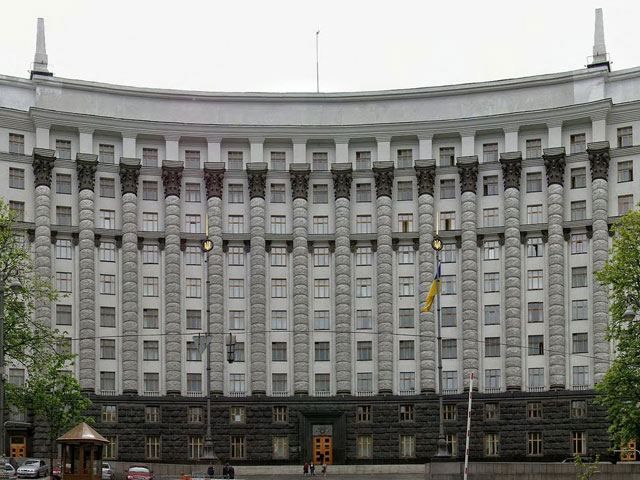 Кабмін врізав 48 млрд грн на держпроекти Кабмін врізав 48 млрд грн на держпроекти