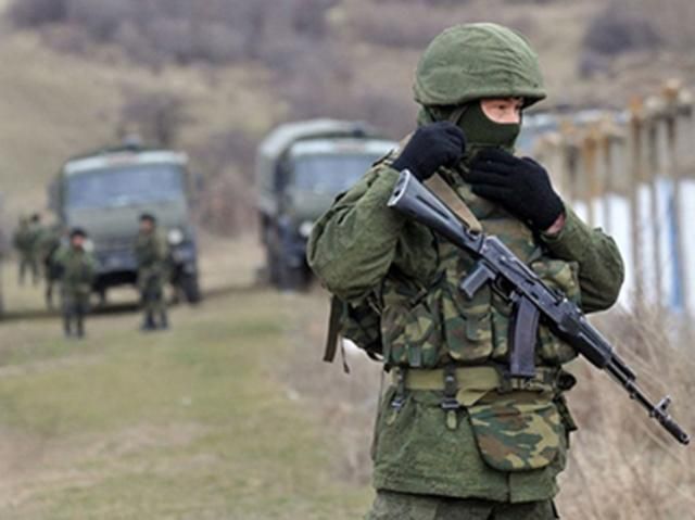 До Криму прибули сербські добровольці для підтримки дій Росії До Криму прибули сербські добровольці для підтримки дій Росії