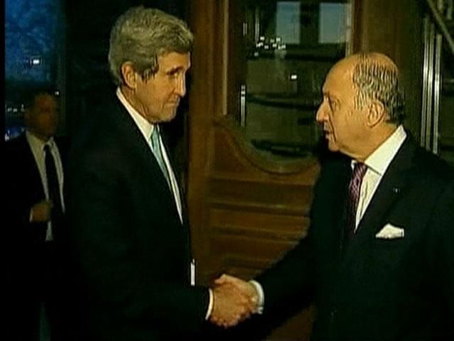 Иностранные дипломаты договорились продолжить консультации по ситуации в Крыму Иностранные дипломаты договорились продолжить консультации по ситуации в Крыму