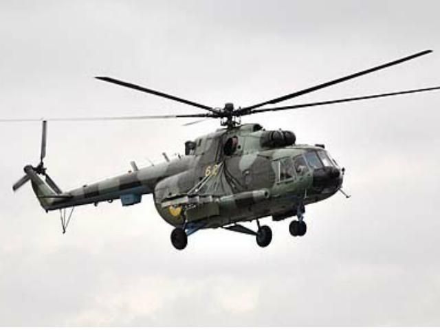 Російські військові захопили український вертоліт, який доставляв журналістів 
