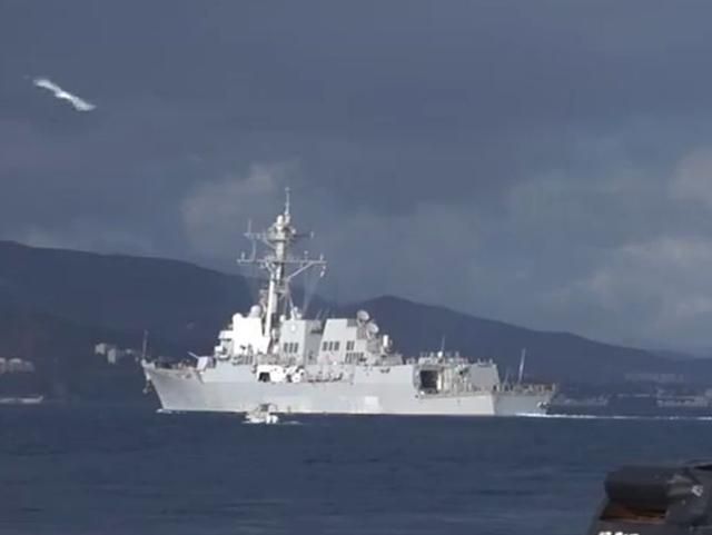 Американський ракетний есмінець відправився у Чорне море Американський ракетний есмінець відправився у Чорне море