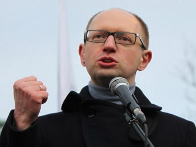 Сломайте стену военной агрессии, — Яценюк обратился к Путину Сломайте стену военной агрессии, — Яценюк обратился к Путину