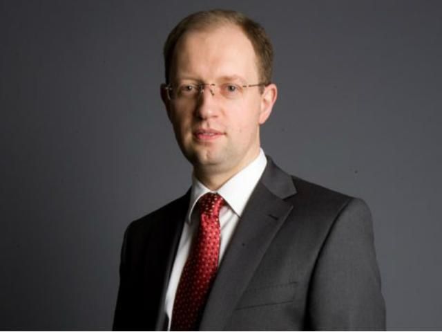 Яценюк заверил, что Украина не обсуждает перспективы членства в НАТО Яценюк заверил, что Украина не обсуждает перспективы членства в НАТО