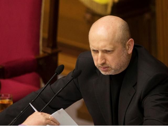 Верховна Рада ініціюватиме розпуск кримського парламенту, — Турчинов 
