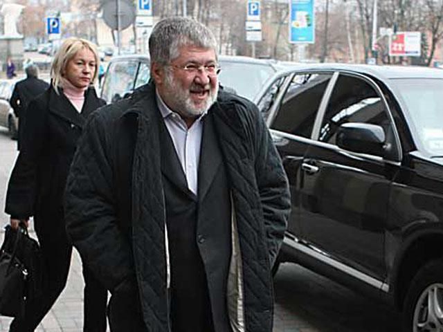 Коломойський та інші чиновники Дніпропетровської ОДА відмовилися від зарплат і службових машин Коломойський та інші чиновники Дніпропетровської ОДА відмовилися від зарплат і службових машин