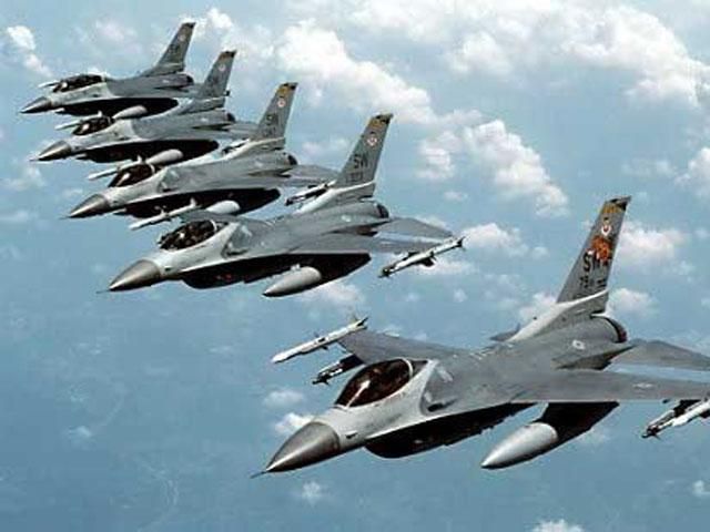 Пентагон надсилає до Польщі 12 винищувачів F-16