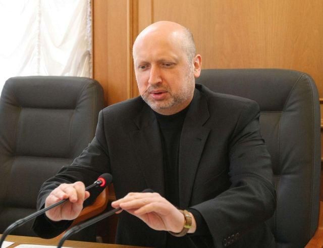 Турчинов скасував референдум у Криму своїм указом Турчинов скасував референдум у Криму своїм указом