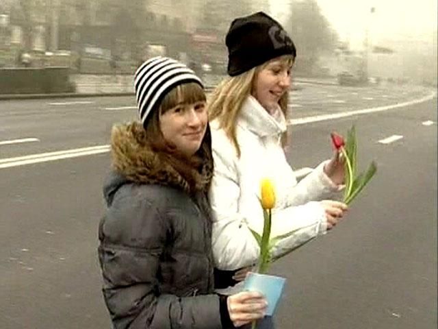 8 березня — Міжнародний жіночий день 8 березня — Міжнародний жіночий день