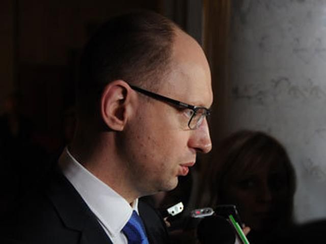 Правительство Украины готово выстраивать отношения с Россией, - Яценюк
