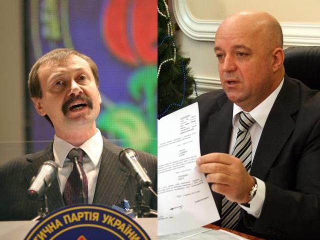 Турчинов уволил губернаторов Черновицкой и Хмельницкой областей Турчинов уволил губернаторов Черновицкой и Хмельницкой областей