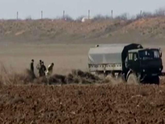 Російські військові замінували магістральний газопровід біля Армянська
