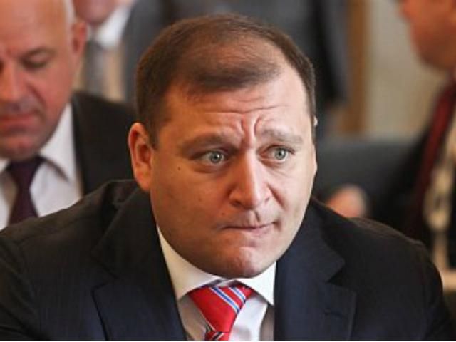 Прикордонники відмовилися повернути паспорт Добкіну Прикордонники відмовилися повернути паспорт Добкіну