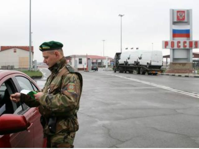 Питання про введення візового режиму для росіян не актуальне, — МЗС 