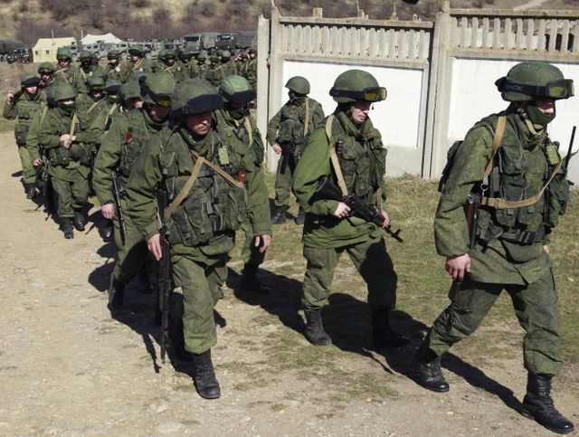 "Самооборона" Криму шукає зброю у військовому містечку в Сімферополі, — Селезньов "Самооборона" Криму шукає зброю у військовому містечку в Сімферополі, — Селезньов