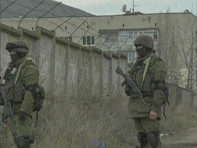 Від українських ракетників в Криму вимагають скласти зброю