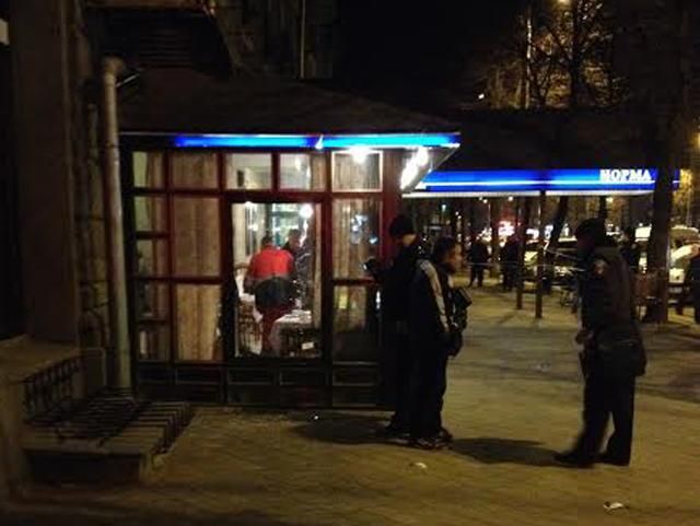 В милиции подтвердили гибель двух человек во время стрельбы в Харькове В милиции подтвердили гибель двух человек во время стрельбы в Харькове