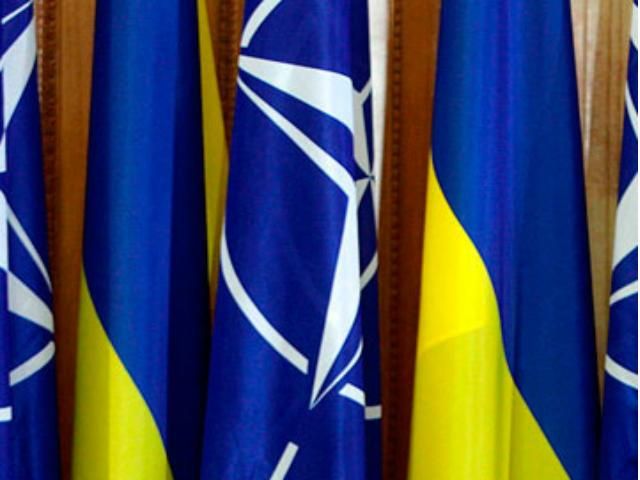 Київ не розглядає питання вступу до НАТО, — глава МЗС 
