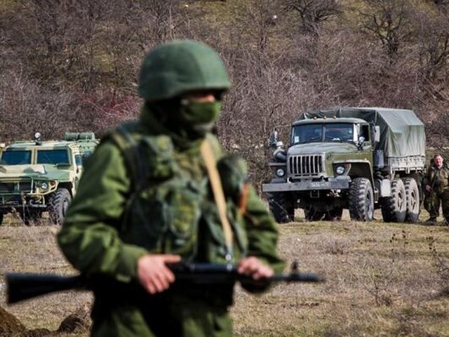 У Криму в районі Перекопу російські війська перекинули 22 артилерійські установки, — джерело У Криму в районі Перекопу російські війська перекинули 22 артилерійські установки, — джерело