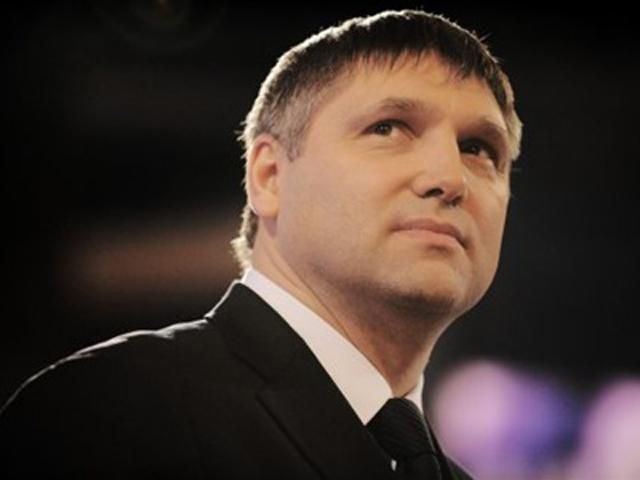 Проведення кримського референдуму треба негайно зупинити, — Мірошниченко Проведення кримського референдуму треба негайно зупинити, — Мірошниченко