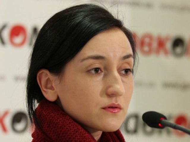 Вони приставляли незаряджену зброю до скроні й спускали курок, — викрадені у Криму активісти Вони приставляли незаряджену зброю до скроні й спускали курок, — викрадені у Криму активісти