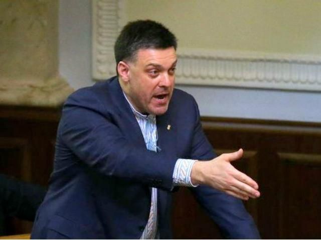 Тягнибок призвал оставить без зарплаты депутатов-прогульщиков Тягнибок призвал оставить без зарплаты депутатов-прогульщиков