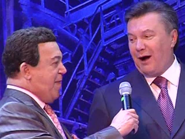 Кобзона, который поддерживает Путина, хотят лишить звания почетного гражданина Днепропетровска Кобзона, который поддерживает Путина, хотят лишить звания почетного гражданина Днепропетровска