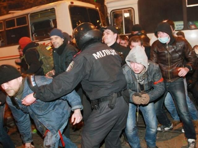 Затримано чотирьох організаторів масової бійки в Донецьку, — Аваков