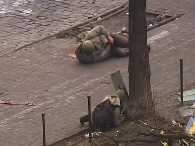 Массовые убийства в Киеве расследуют по четырем направлениям