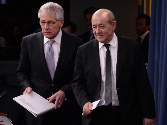 США и Франция пересмотрят программы военного сотрудничества с РФ США и Франция пересмотрят программы военного сотрудничества с РФ