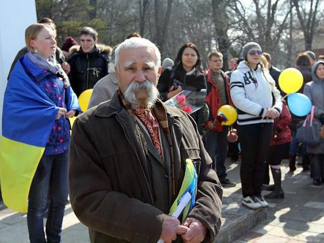 В Крыму преследуют украиноязычных, - правозащитник