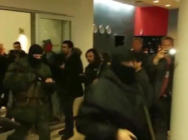 Милиция Крыма проводит антитеррористические учения в день референдума Милиция Крыма проводит антитеррористические учения в день референдума