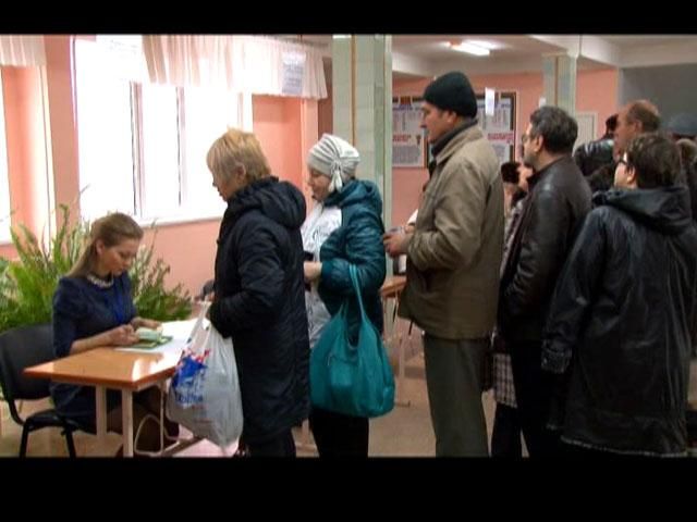 У Криму проводять єдиний екзит-пол, влада звітує про високу явку